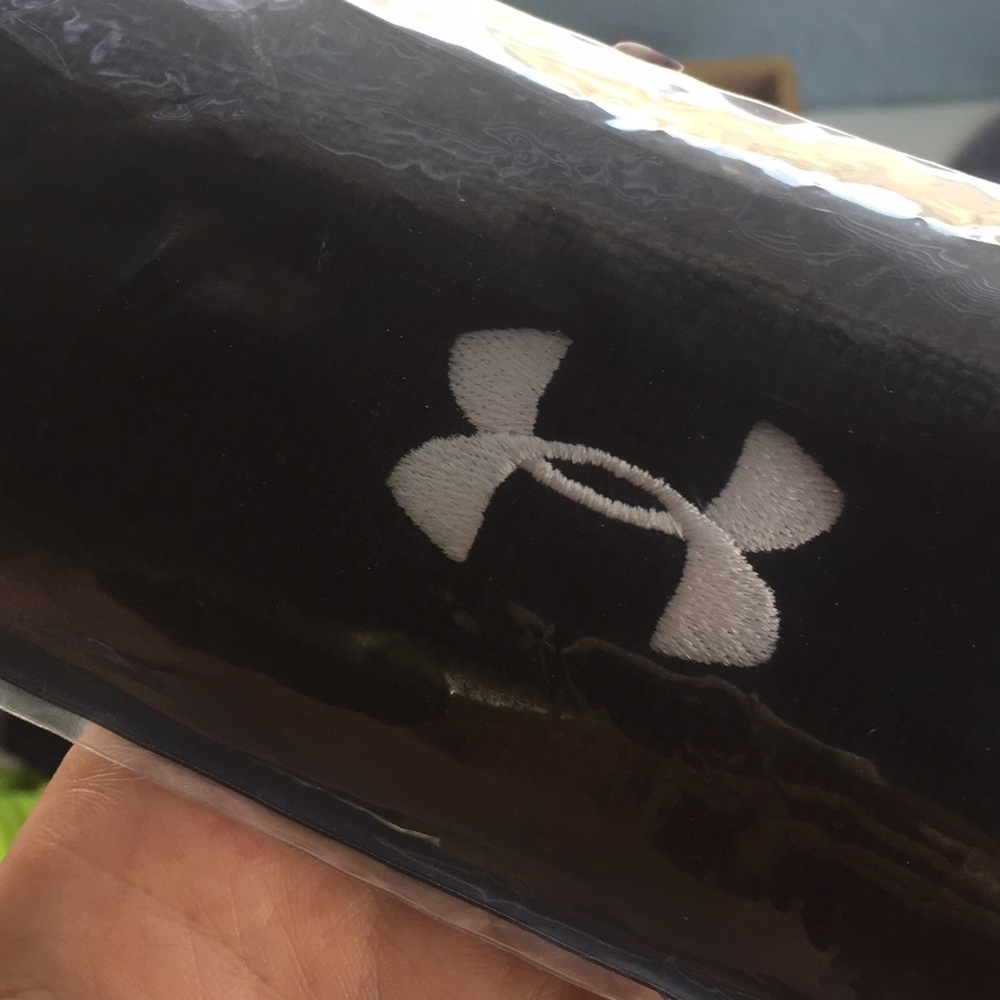 Under Armour performance headband
